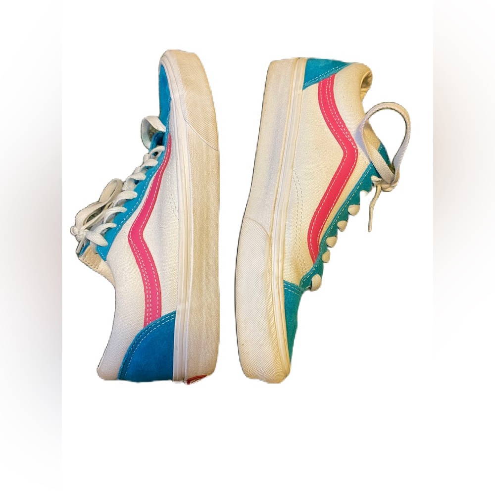 Women’s Vans - Picture 6 of 6